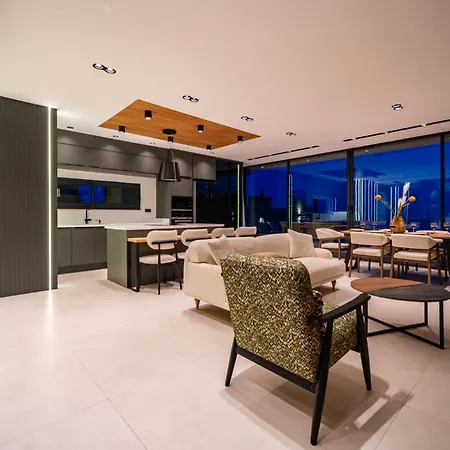 Eco Auris 5 Villa